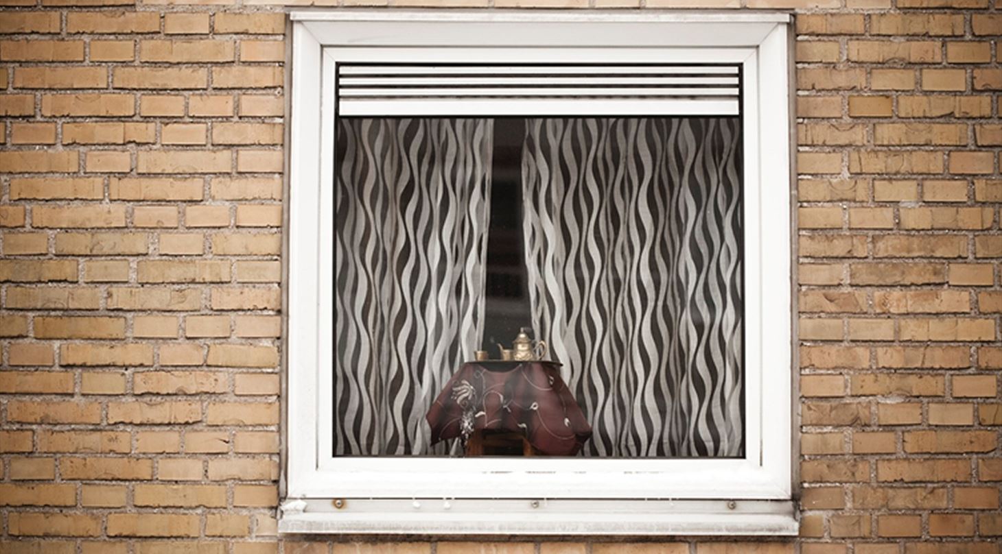 Vindue i murfacade